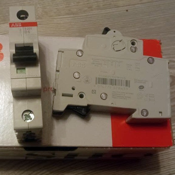 Автоматический выключатель (автомат) ABB серии S201 System pro M на 6 Ампер, 1Р с характеристикой B.