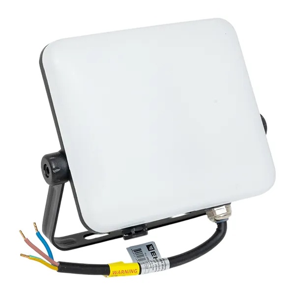 Прожектор светодиодный EKF LUMA СДО-4003 30W 4000K 2700Lm IP65 с равномерной засветкой