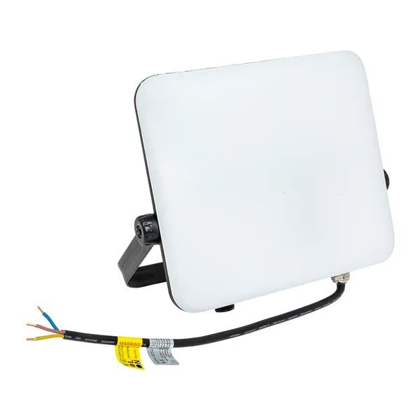 Прожектор светодиодный EKF LUMA СДО-4005 100W 4000K 9000Lm IP65 с равномерной засветкой