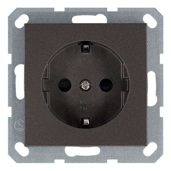 Розетка с заземлением со шторками Jasmart G 16А, мокко
