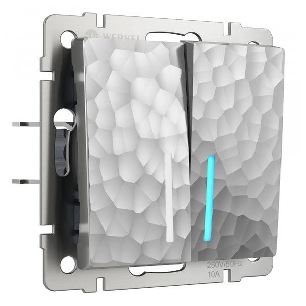 Выключатель двухклавишный проходной с подсветкой Werkel Hammer серебряный