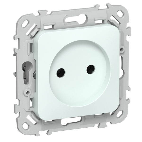 Розетка без заземления ИЭК FLITE РСш01-0-ФлХЛ 10А шторки холодный лёд