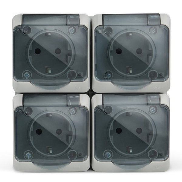Розетка четверная открытой установки Tokov Electric Nix 4х2П+3 16А с прозрачной крышкой IP54 серый