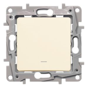 Переключатель с подсветкой Legrand Etika Plus слоновая кость (бежевый)