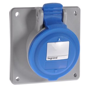 Розетка встраиваемая угловая Legrand P17 32А 2К+З 230В IP44