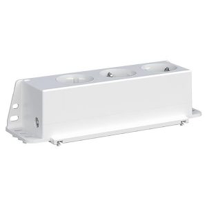 Розетка тройная ABB ZE227