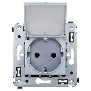 Розетка с крышкой в стену DKC Avanti 2P+E со шторками закаленная сталь