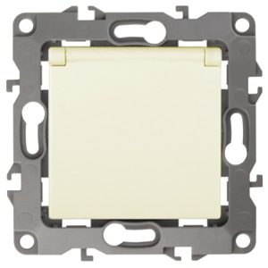 Розетка ЭРА 2P+E Schuko со шторками с крышкой 16A-250В IP20 12, слоновая кость 12-2103-02 (бежевый)