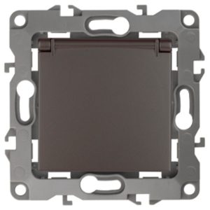 Розетка ЭРА 2P+E Schuko со шторками с крышкой 16A-250В IP20 12, бронза 12-2103-13