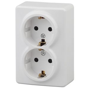 Накладная розетка ЭРА Эксперт 2х2P+E Schuko со шторками 16A-250В IP20 белый 11-2206-01