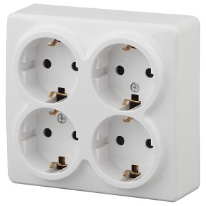 Накладная розетка ЭРА Эксперт 4х2P+E Schuko со шторками 16A-250В IP20 белый 11-2211-01