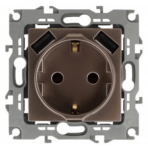 Розетка ЭРА 2P+E 16A 250В со шторками и зарядкой 2xUSB 5В 3А12, бронза 12-4109-13