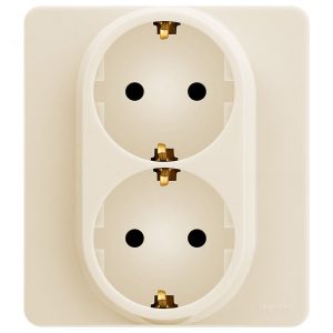 Розетка с/з 220В двойная Legrand Inspiria слоновая кость (бежевый)