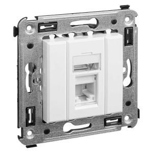 Компьютерная розетка RJ-45 в стену DKC Avanti кат.6 одинарная, белое облако