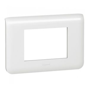 Рамка Legrand Mosaic 3 модуля белая New
