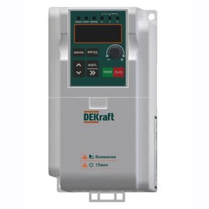 Преобразователь частоты DEKraft DEKV060-0.75кВт 1 фаза 220В