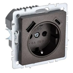 Зарядка ИЭК BRITE розетка 2Р+Е со шторками 16А с USB A+С 3,1А бронза (РЮш11-1-БрТБ)