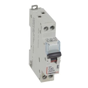 Автоматический выключатель Legrand DX3 1П+Н C40A 6/10kA 1 модуль (автомат электрический)