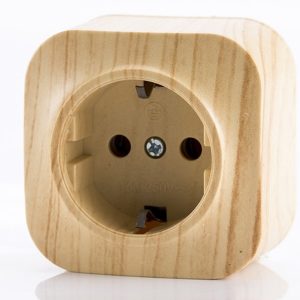 Накладная розетка Tokov Electric Frea 1-местная с заземлением 16А IP20 сосна