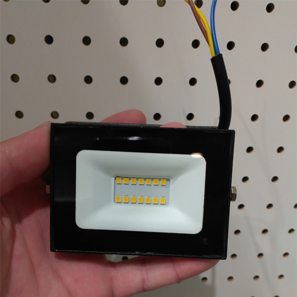 Прожектор светодиодный FL-LED Light-PAD 20Вт Foton lighting, черного цвета
