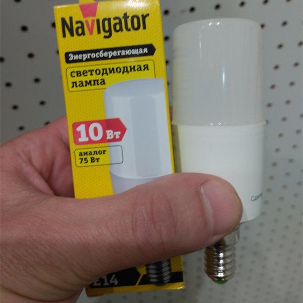 Светодиодная лампочка Навигатор, мощностью 10 Ватт, с цоколем E14, нейтральный белый свет, трубчатая матовая колба
