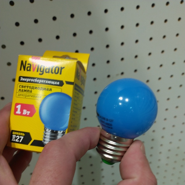 Светодиодная энергосберегающая лампочка для декоративного освещения, мощностью 1 Ватт, с цоколем E27, цвет колбы синий