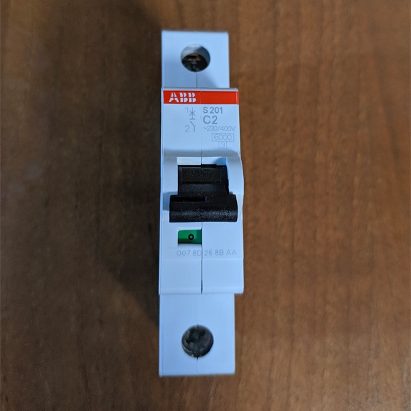 Автоматический выключатель ABB серии S201 System pro M на 2 Ампера, 1Р с характеристикой C.