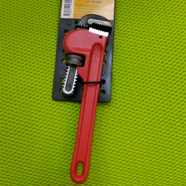 Ключ трубный разводной для монтажа металлических труб диаметром до 27 мм