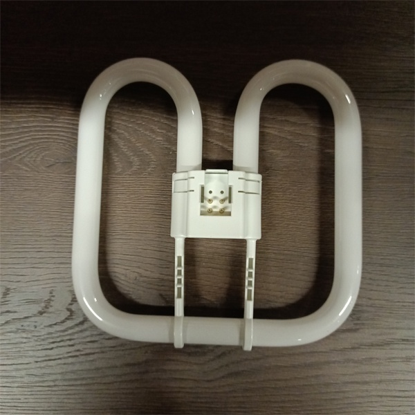 Компактная энергосберегающая лампа КЛЛ мощностью 28 Вт с цоколем GR10q 4p для электромагнитных ПРА (ЭмПРА)