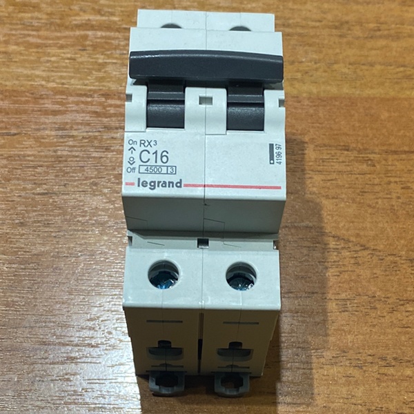 Автоматические выключатель RX3 2п 16А характеристика C Legrand