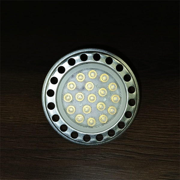 Светодиодная LED лампа Фотон для точечного светильника SPOT 111, мощностью 18 Ватт, с цоколем GU10 на 220 Вольт нейтрального белого света.