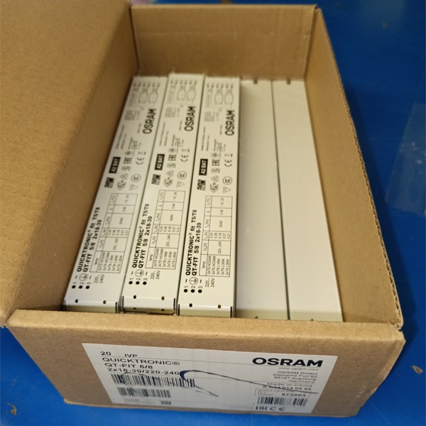 ЭПРА Osram 2х18-39Вт (4008321873903) для люминесцентных ламп T5 FQ20W HO G5, T5 FQ24W HO G5, T5 FQ39W HO G5, T8 L16W G13, T8 L18W G13, T8 L30W G13, T8 L36W G13.