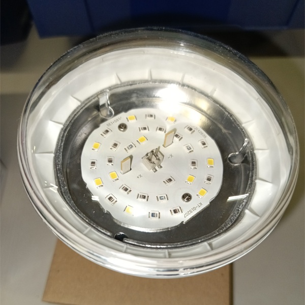 Полноспектральная светодиодная Фито лампа ЭРА, мощностью 15 Ватт