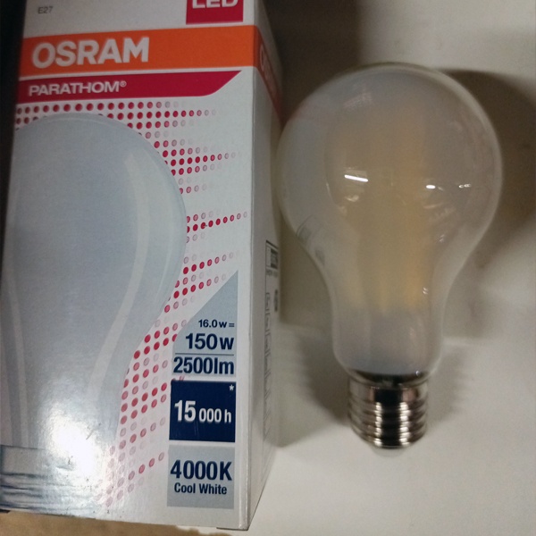 Филаментная лампочка, грушевидной формы, матовая, Осрам с нитевидными светодиодами, мощностью 16 Ватт, с цоколем E27, нейтральный белый свет