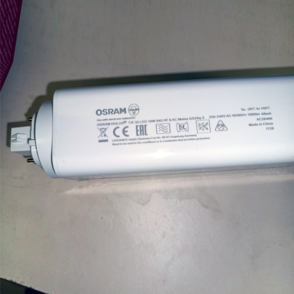 Светодиодная лампочка Осрам Дулюкс T/E, мощностью 16 Ватт, с цоколем GX24q-3, нейтральный белый свет, для использования в светильниках с ЭПРА или для прямого включения