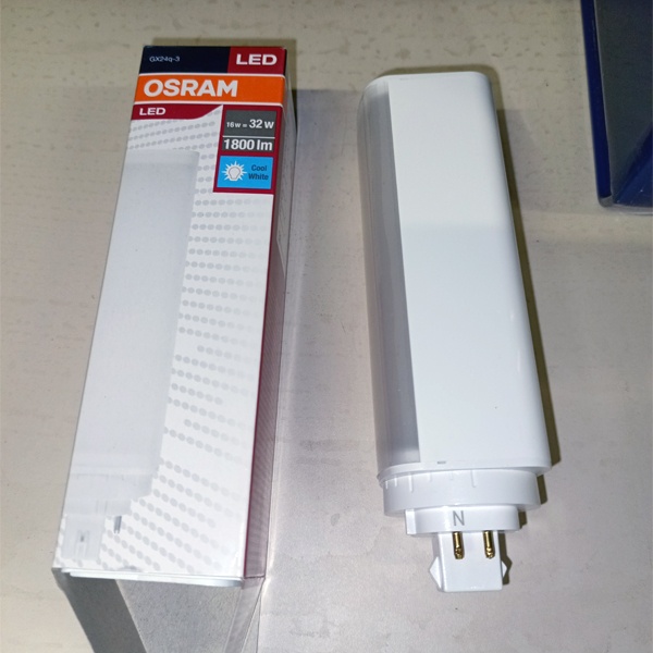 Светодиодная лампочка Осрам Дулюкс T/E, мощностью 16 Ватт, с цоколем GX24q-3, нейтральный белый свет, для использования в светильниках с ЭПРА или для прямого включения