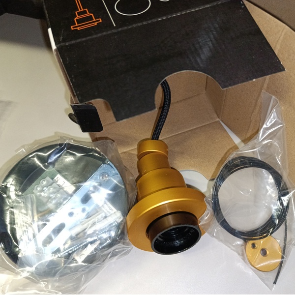 Подвес / светильник для внутреннего освещения в винтажном стиле Е27 Osram Vintage 1906 PenduLum PRO Gold