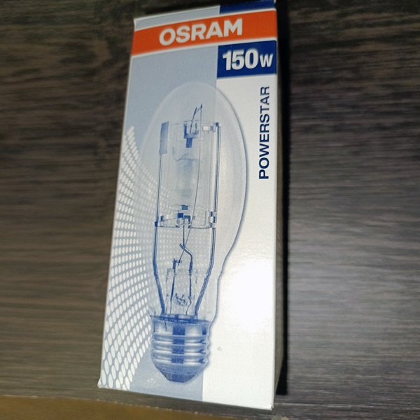 Металлогалогенная лампа для закрытых светильников Осрам HQI-E 150Вт цоколь E27, 3000К