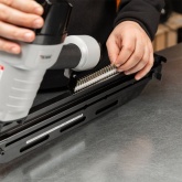 Пневмопистолет гвоздезабивной Kranz (нейлер) N90/D21, наклон 21 градус