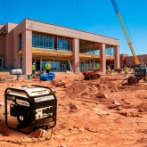 Генератор инверторный Kranz KR2500IO 2,5кВт 230В 7л IP44 открытый корпус, ручной стартер