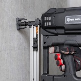 Газовый монтажный пистолет КВТ GCN-40Y Профи для гвоздей длиной до 40 мм