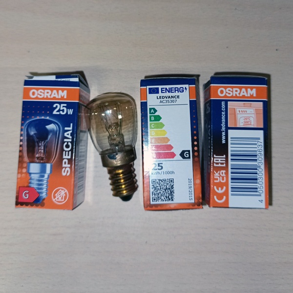 Обычная вольфрамовая лампа для бытовой техники мощностью 25 Вт на 220 Вольт с цоколем E14