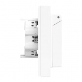 Двойная розетка EKF 2х2P+E 16А с защитными шторками с крышкой с рамкой IP44 Эпика белый