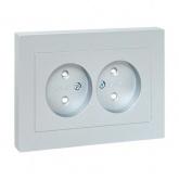 Двойная розетка EKF без заземления 2х2P 16А с защитными шторками с рамкой Эпика алюминий
