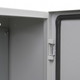 Корпус металлический навесной с монтажной панелью DEKraft ЩРНМ 2.0 250х200х150 IP31 RAL7035