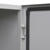 Корпус металлический навесной с монтажной панелью DEKraft ЩРНМ 2.0 400х300х150 IP55 RAL7035