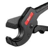 Ножницы-труборез КВТ НТП-32м Профи для резки ПВХ, полипропиленовых и металлопластиковых труб до 32мм