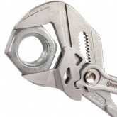 Набор переставных клещей КВТ НПК-02к Профи с кнопочной фиксацией 2 предмета 180мм и 250мм