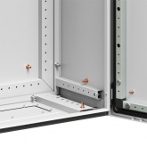 Напольный корпус DKC RAM fit 1600х800х300мм без платы и боковых вырезов IP55