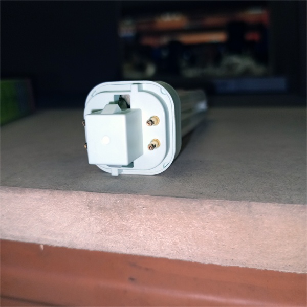 Компактная энергосберегающая лампа КЛЛ мощностью 26 Вт с цоколем G24q-3 для электронных ПРА (ЭПРА)